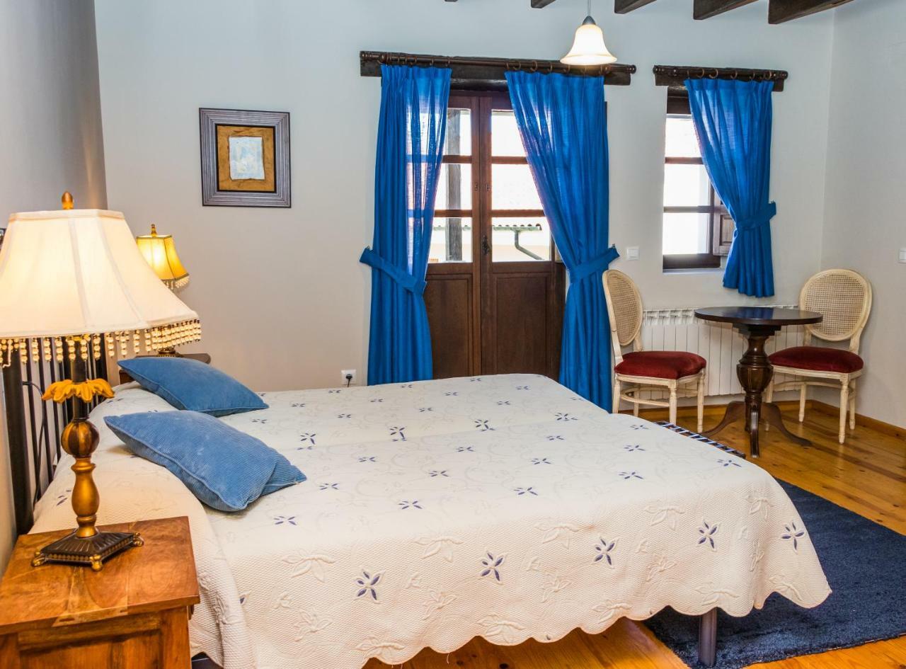 Ferienhaus Casa De Aldea El Navaron