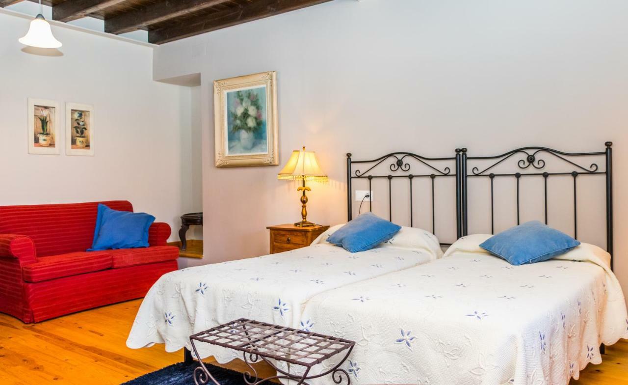 Casa De Aldea El Navaron Ferienhaus Cofiño